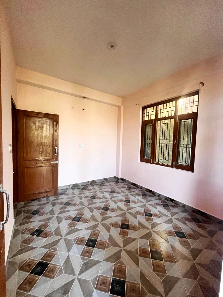 1 BHK Flat for Sale in Kasumpti Shimla, Gorkhu Lodge, Shimla
